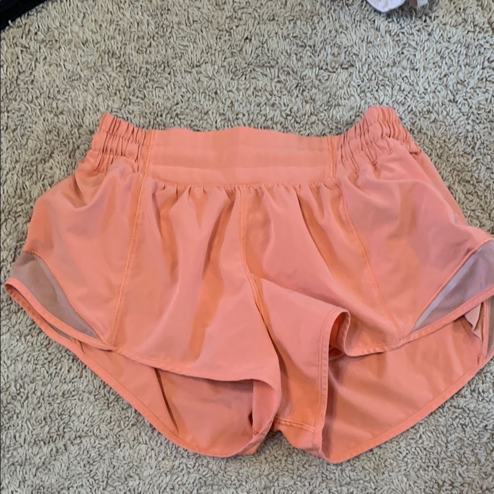 Women's sunny Coral lululemon Shorts